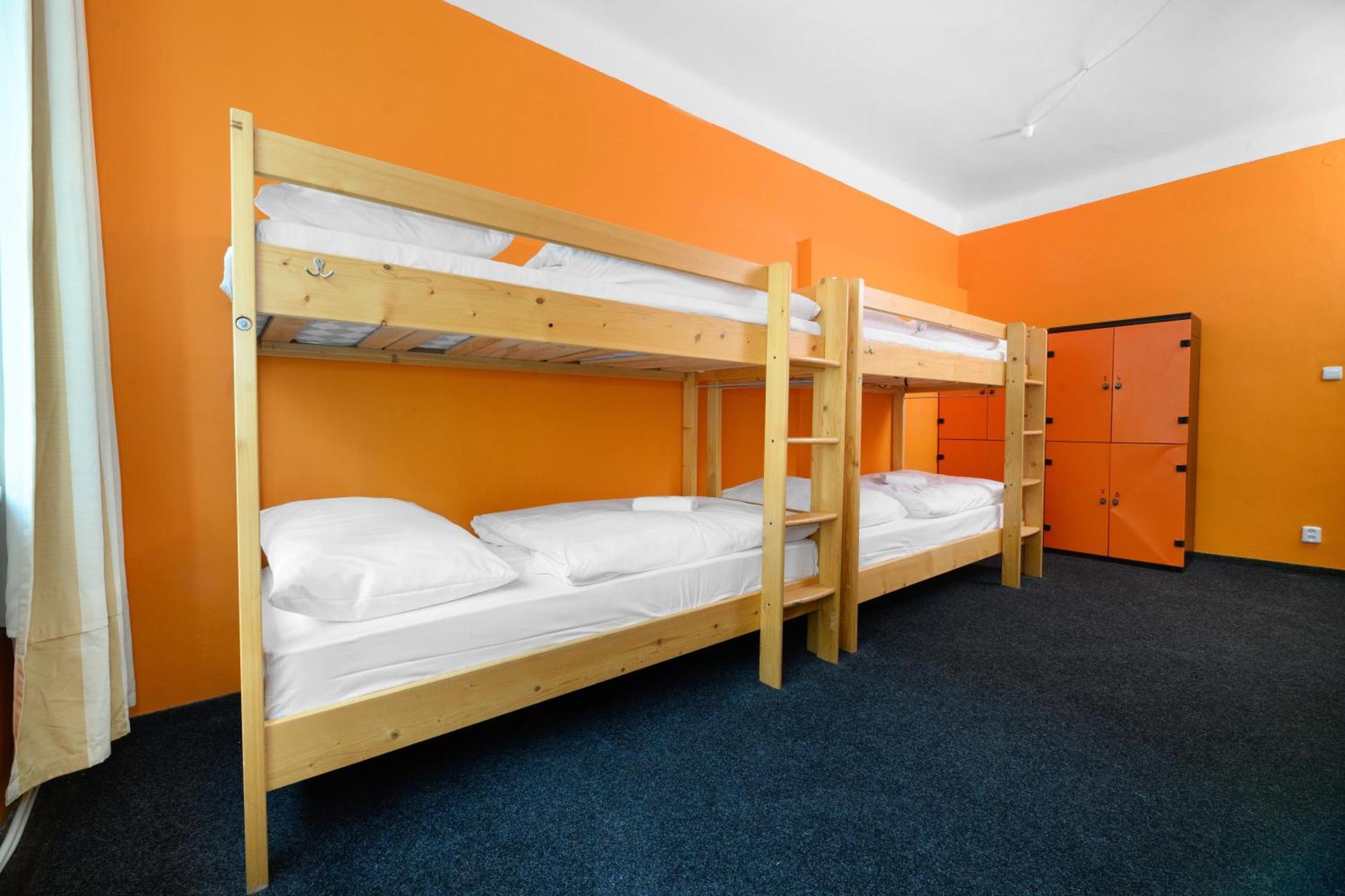 Benedikt City Center Hostel Prága Kültér fotó