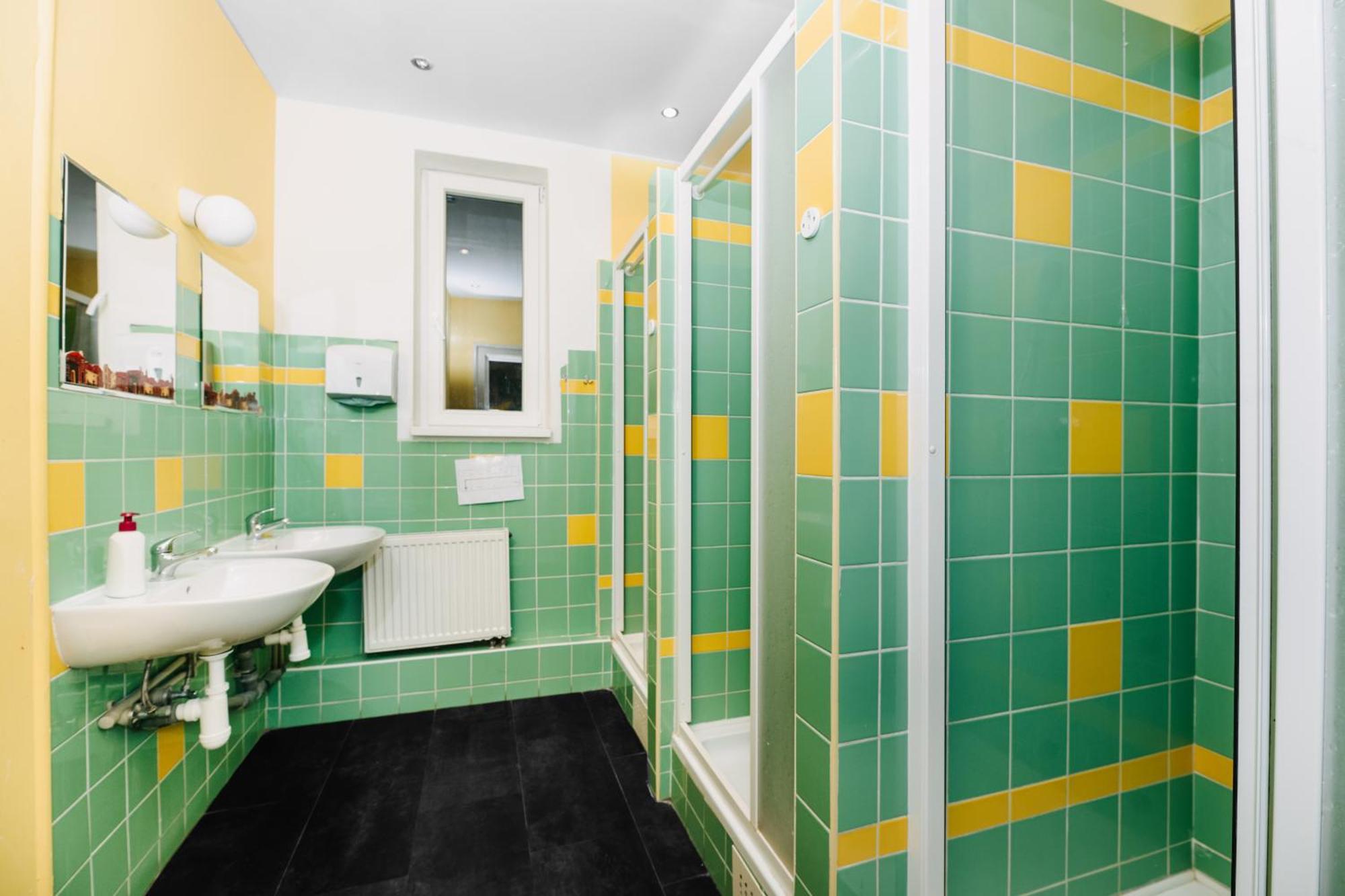 Benedikt City Center Hostel Prága Kültér fotó