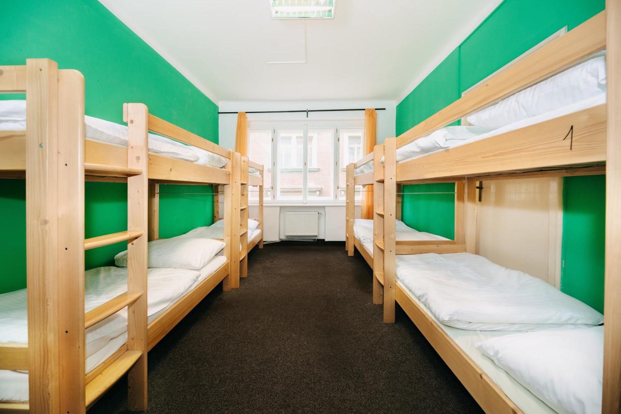 Benedikt City Center Hostel Prága Kültér fotó