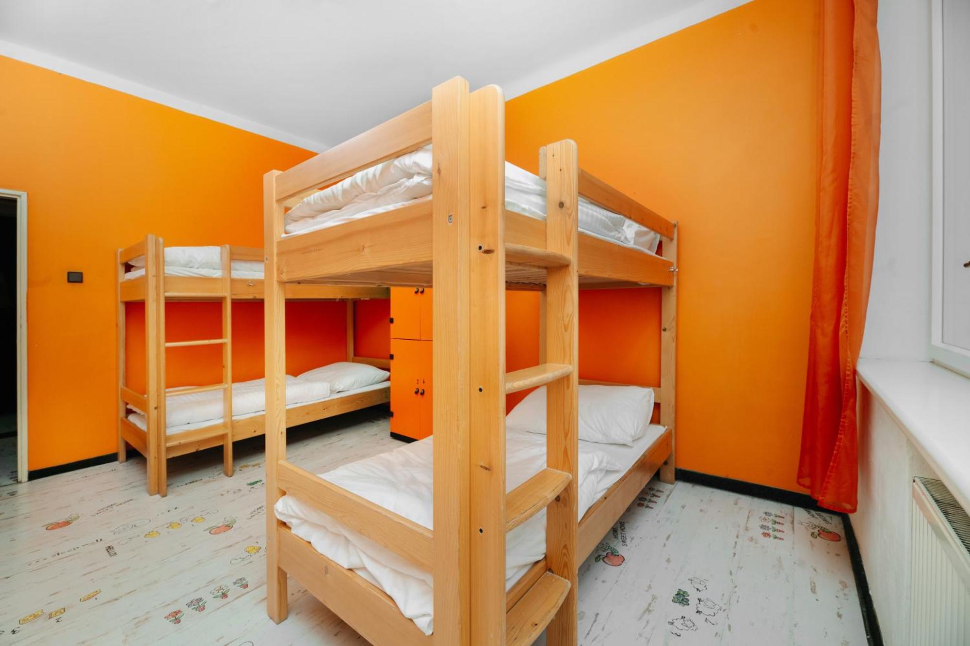 Benedikt City Center Hostel Prága Kültér fotó