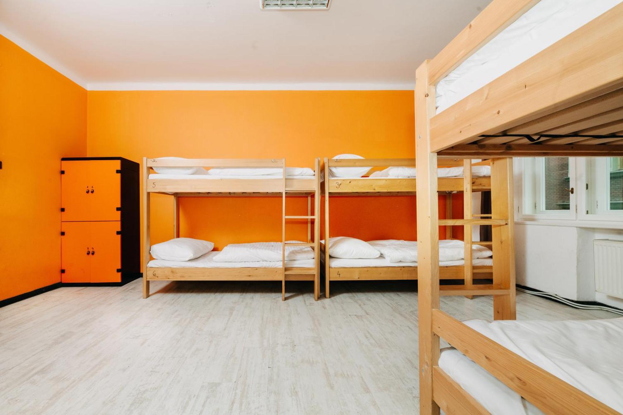Benedikt City Center Hostel Prága Kültér fotó