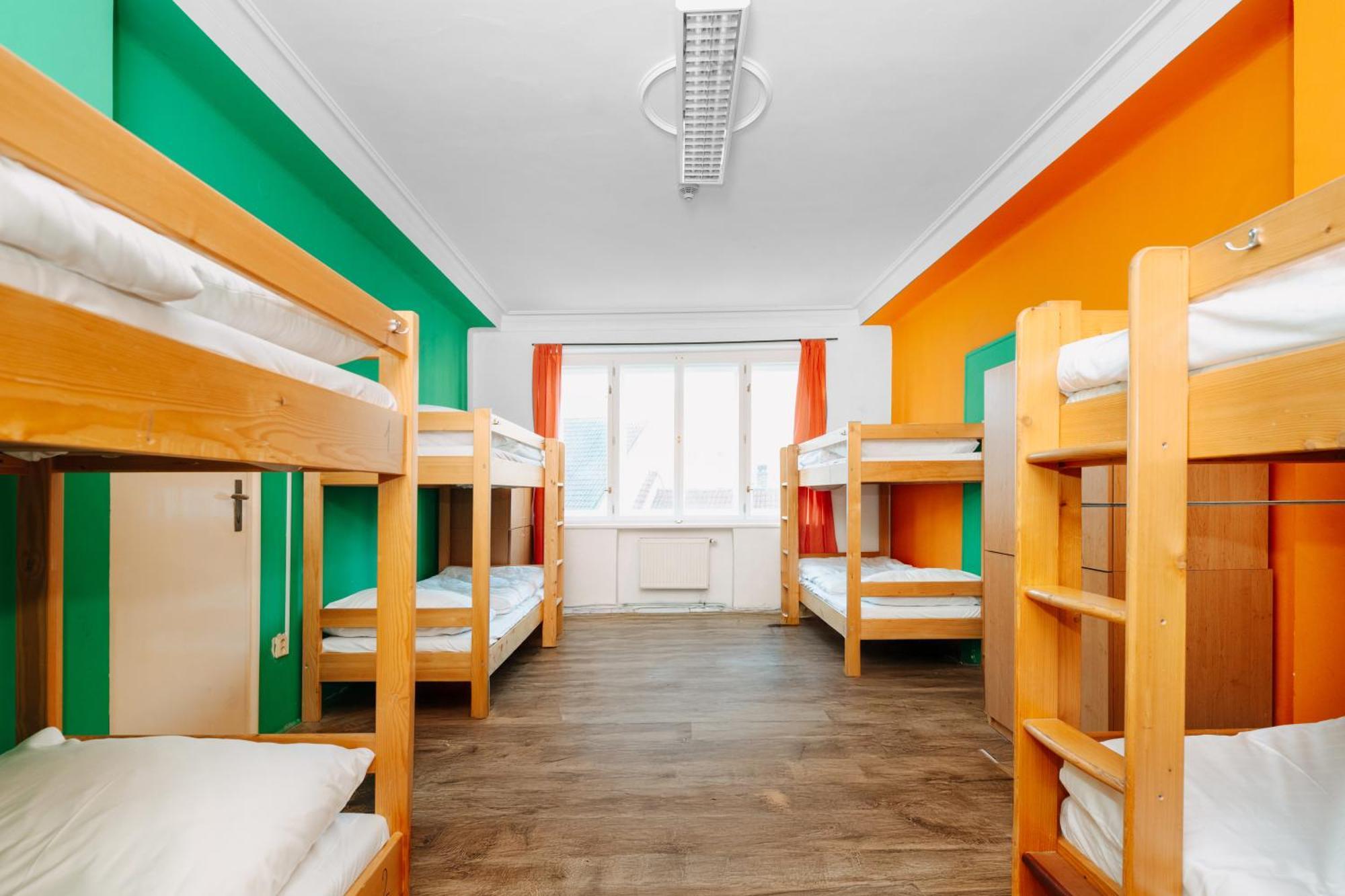 Benedikt City Center Hostel Prága Kültér fotó