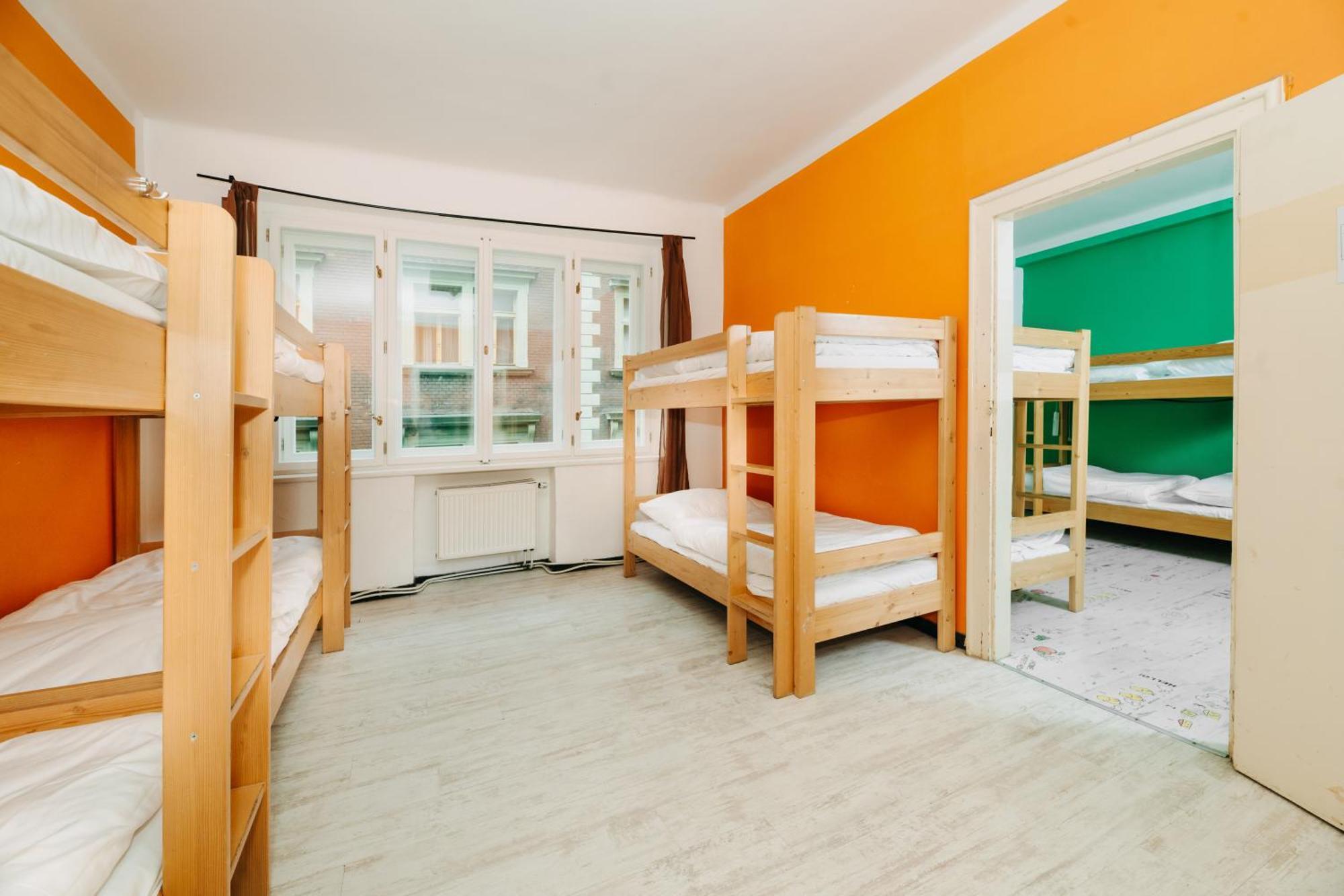 Benedikt City Center Hostel Prága Kültér fotó
