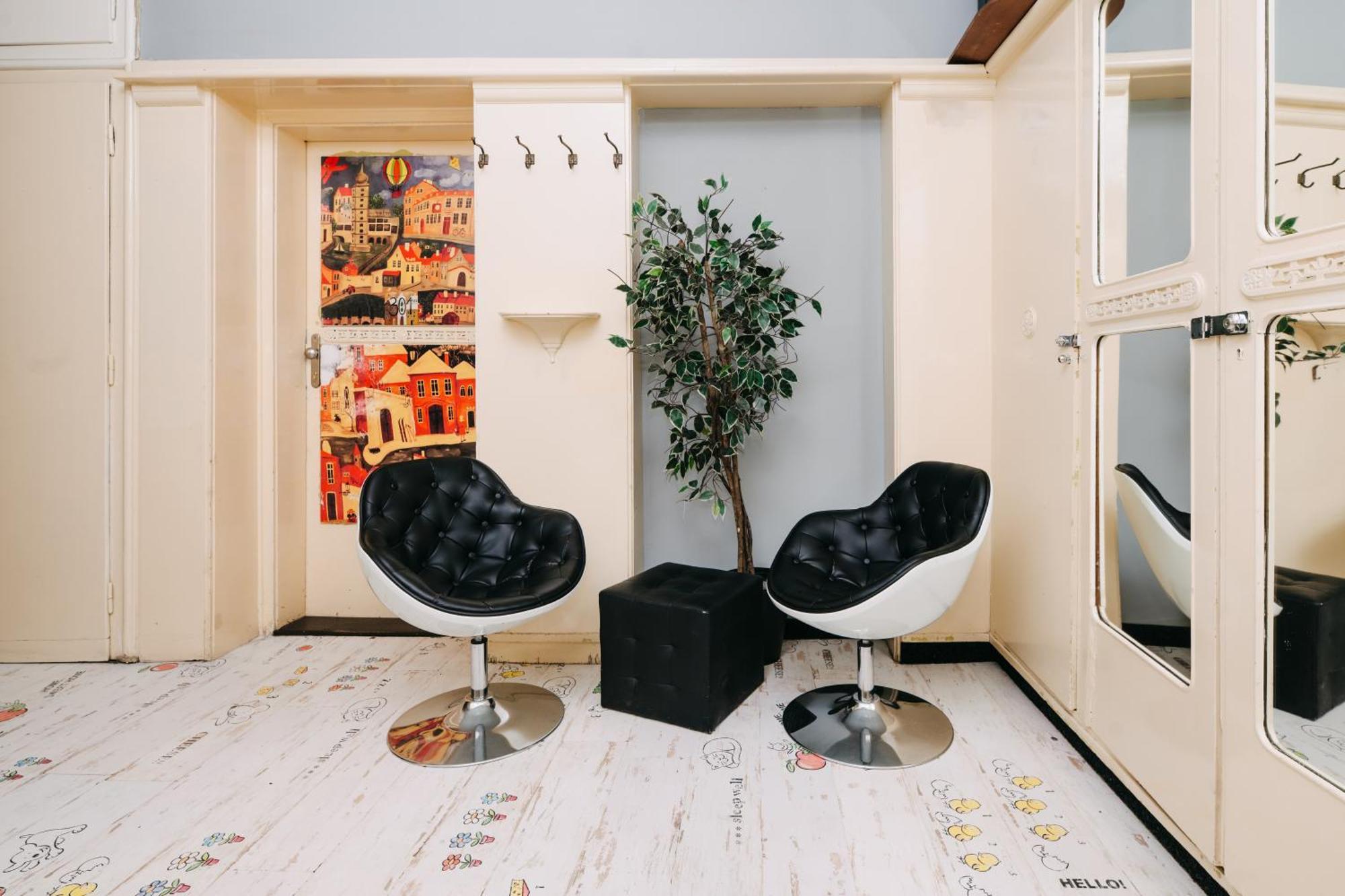 Benedikt City Center Hostel Prága Kültér fotó