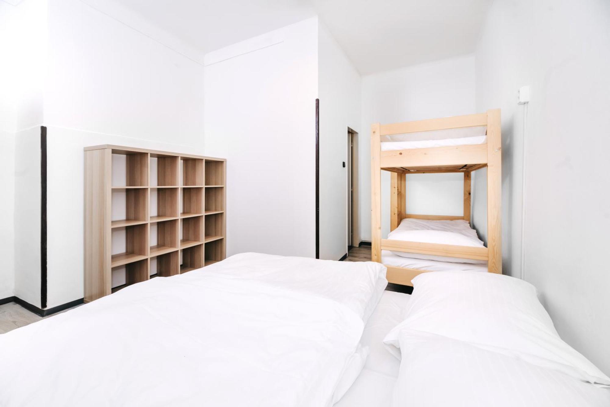 Benedikt City Center Hostel Prága Kültér fotó