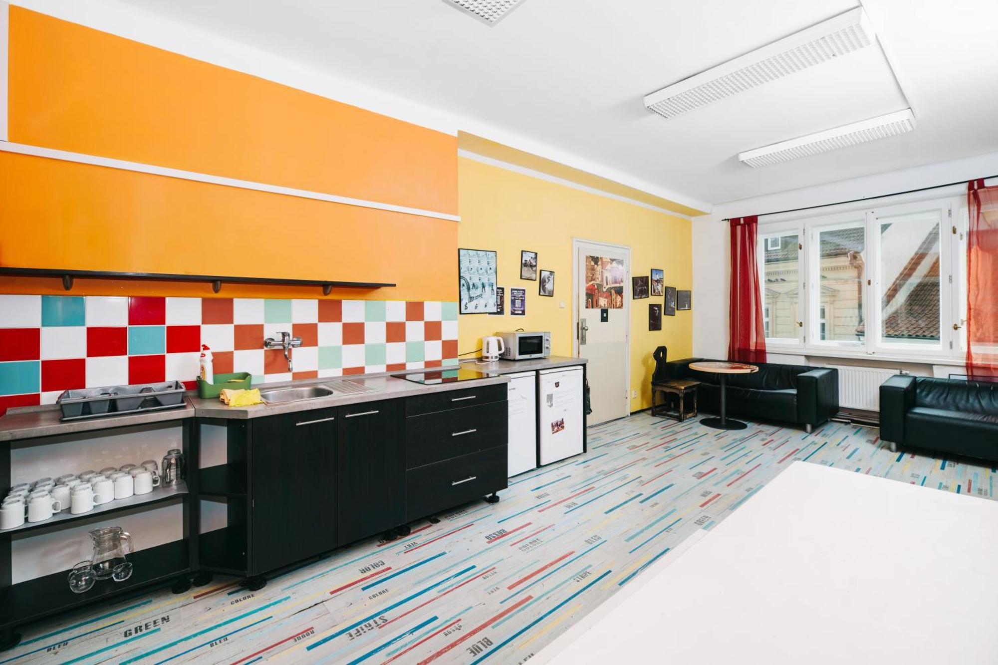 Benedikt City Center Hostel Prága Kültér fotó