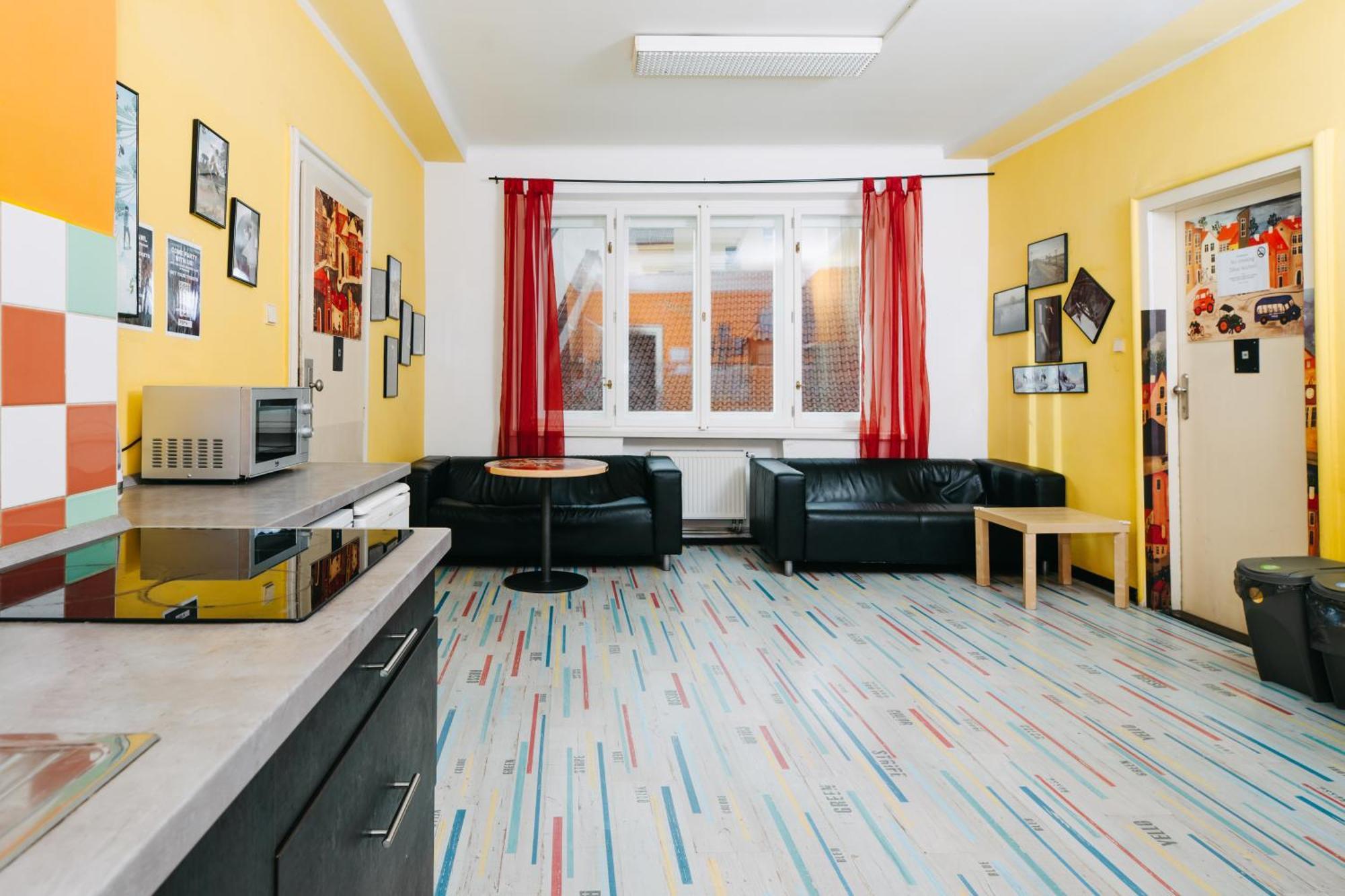 Benedikt City Center Hostel Prága Kültér fotó